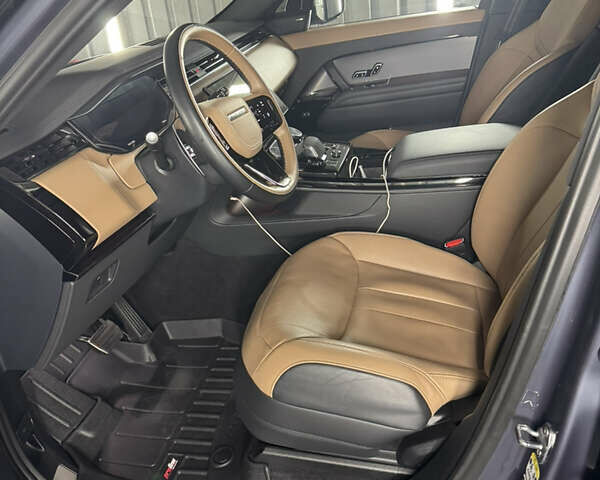 Серый Ленд Ровер Рендж Ровер Спорт, объемом двигателя 3 л и пробегом 50 тыс. км за 125000 $, фото 13 на Automoto.ua