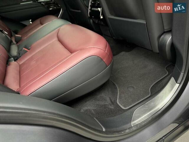 Ленд Ровер Рендж Ровер Спорт 2023 в Киеве на Automoto.ua Серый Ленд Ровер Рендж Ровер Спорт, объемом двигателя 3 л и пробегом 80 тыс. км за 107500 $, фото 76 на Automoto.ua