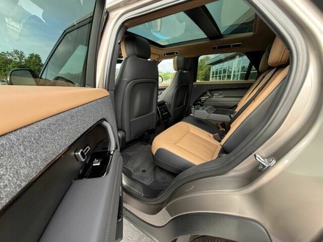 Сірий Ленд Ровер Range Rover Sport, об'ємом двигуна 3 л та пробігом 18 тис. км за 55205 $, фото 13 на Automoto.ua