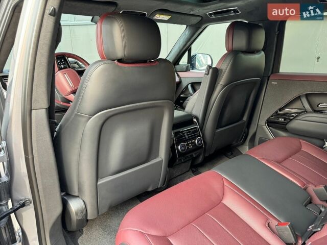 Сірий Ленд Ровер Range Rover Sport, об'ємом двигуна 3 л та пробігом 117 тис. км за 104900 $, фото 52 на Automoto.ua