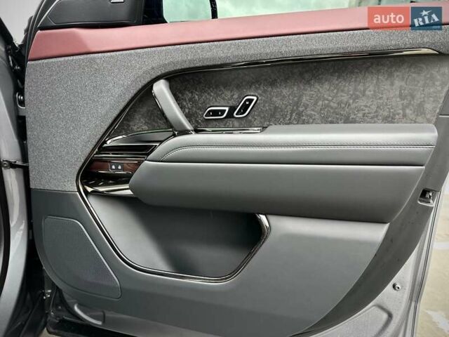 Ленд Ровер Рендж Ровер Спорт 2023 в Киеве на Automoto.ua Серый Ленд Ровер Рендж Ровер Спорт, объемом двигателя 3 л и пробегом 80 тыс. км за 107500 $, фото 74 на Automoto.ua