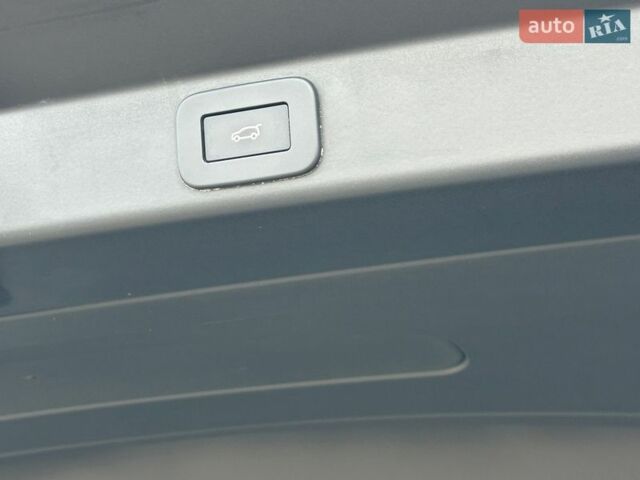 Сірий Ленд Ровер Range Rover Sport, об'ємом двигуна 3 л та пробігом 108 тис. км за 98500 $, фото 32 на Automoto.ua