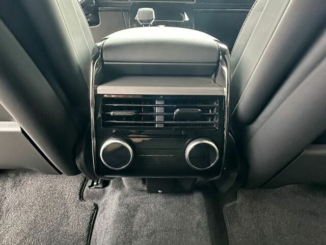 Сірий Ленд Ровер Range Rover Sport, об'ємом двигуна 3 л та пробігом 29 тис. км за 129647 $, фото 20 на Automoto.ua