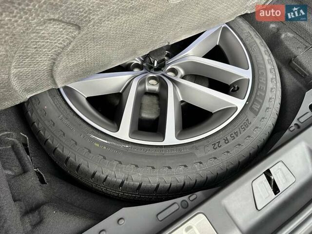 Сірий Ленд Ровер Range Rover Sport, об'ємом двигуна 4.39 л та пробігом 9 тис. км за 184500 $, фото 33 на Automoto.ua