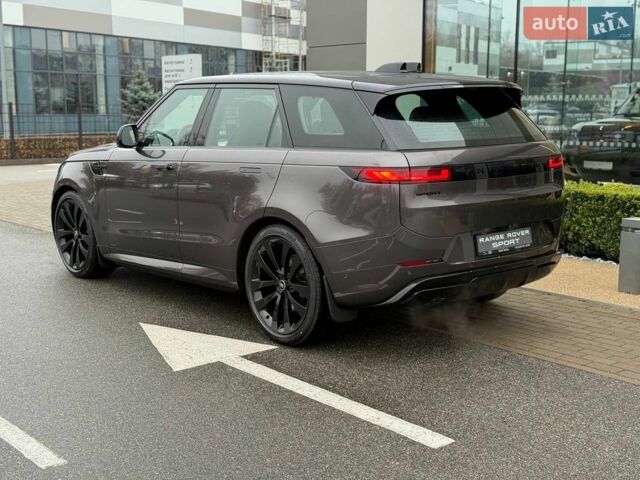 Сірий Ленд Ровер Range Rover Sport, об'ємом двигуна 3 л та пробігом 11 тис. км за 162569 $, фото 5 на Automoto.ua