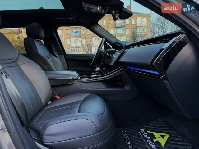 Сірий Ленд Ровер Range Rover Sport, об'ємом двигуна 3 л та пробігом 20 тис. км за 151999 $, фото 39 на Automoto.ua
