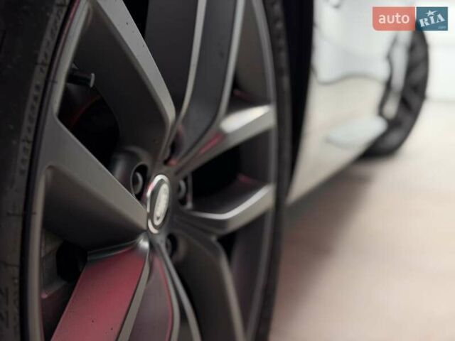 Сірий Ленд Ровер Range Rover Sport, об'ємом двигуна 3 л та пробігом 3 тис. км за 154500 $, фото 19 на Automoto.ua