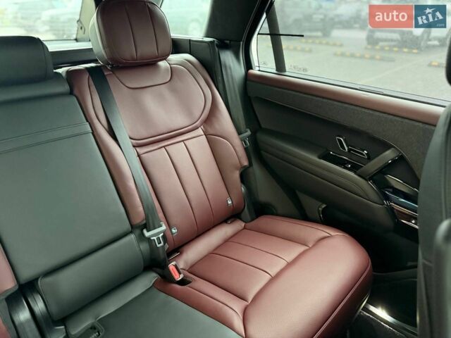 Сірий Ленд Ровер Range Rover Sport, об'ємом двигуна 3 л та пробігом 11 тис. км за 162569 $, фото 29 на Automoto.ua