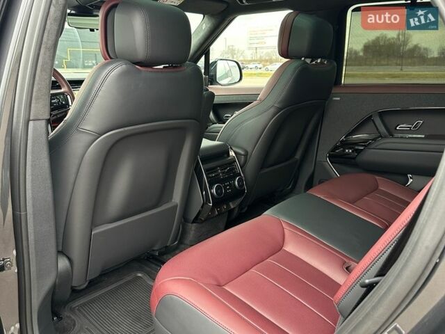 Сірий Ленд Ровер Range Rover Sport, об'ємом двигуна 4.39 л та пробігом 9 тис. км за 184500 $, фото 18 на Automoto.ua