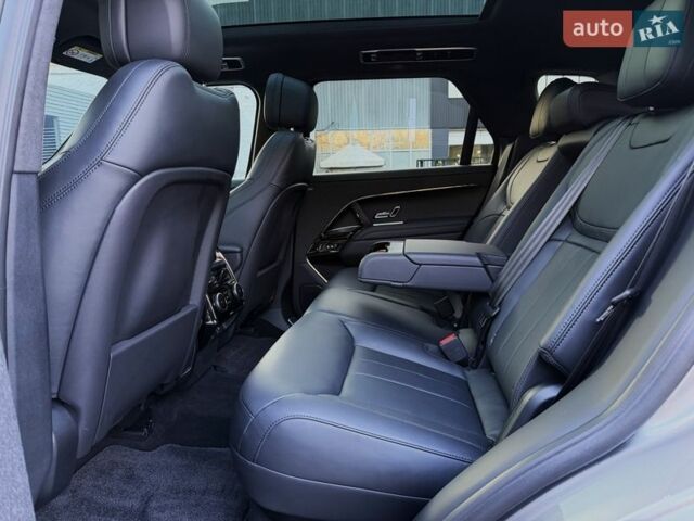 Сірий Ленд Ровер Range Rover Sport, об'ємом двигуна 3 л та пробігом 20 тис. км за 151999 $, фото 35 на Automoto.ua