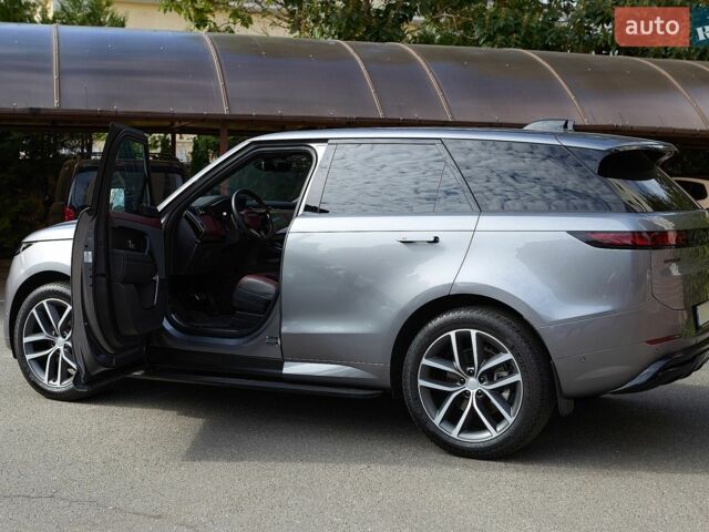 Сірий Ленд Ровер Range Rover Sport, об'ємом двигуна 3 л та пробігом 26 тис. км за 136746 $, фото 1 на Automoto.ua