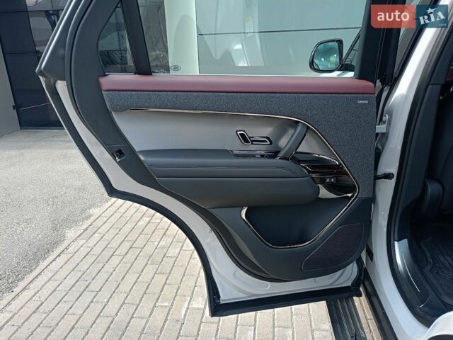 Сірий Ленд Ровер Range Rover Sport, об'ємом двигуна 3 л та пробігом 3 тис. км за 138523 $, фото 29 на Automoto.ua