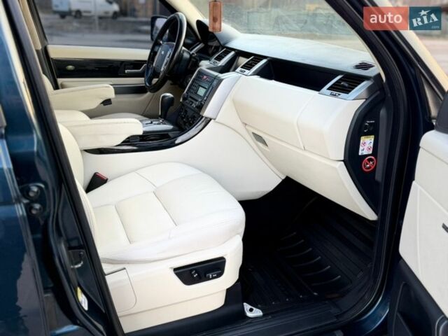 Синий Ленд Ровер Рендж Ровер Спорт, объемом двигателя 3.63 л и пробегом 280 тыс. км за 9999 $, фото 9 на Automoto.ua