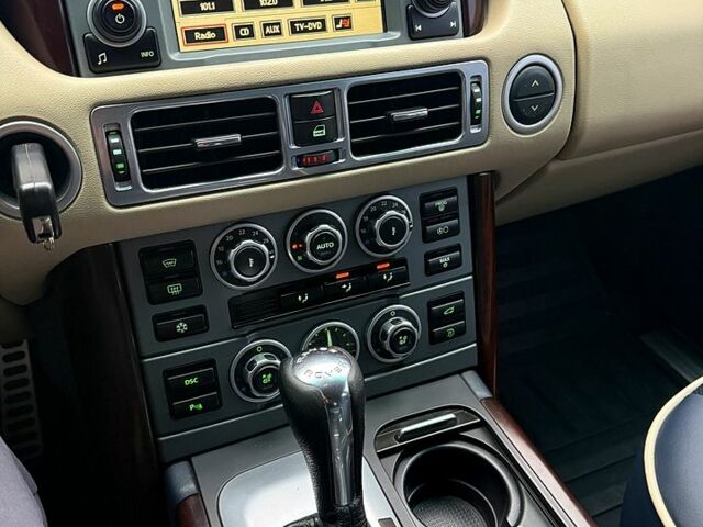 Синій Ленд Ровер Range Rover Sport, об'ємом двигуна 4.2 л та пробігом 259 тис. км за 12900 $, фото 9 на Automoto.ua