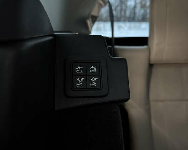 Синий Ленд Ровер Рендж Ровер Спорт, объемом двигателя 3 л и пробегом 198 тыс. км за 18999 $, фото 34 на Automoto.ua