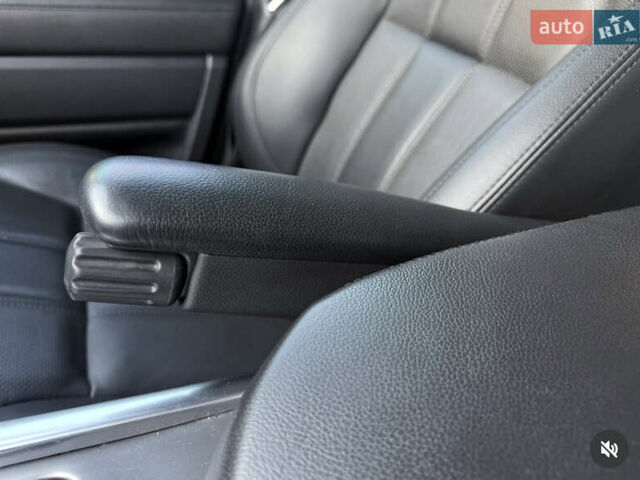 Синий Ленд Ровер Рендж Ровер Спорт, объемом двигателя 2.99 л и пробегом 229 тыс. км за 26999 $, фото 5 на Automoto.ua