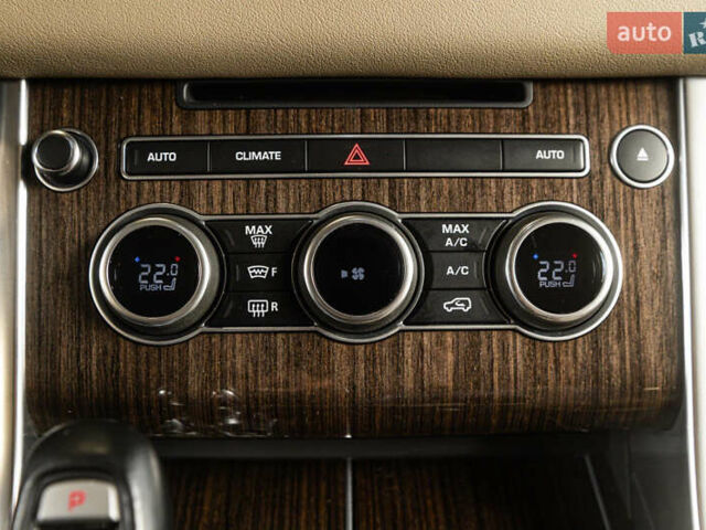 Ленд Ровер Рендж Ровер Спорт 2017 в Одессе на Automoto.ua Синий Ленд Ровер Рендж Ровер Спорт, объемом двигателя 2.99 л и пробегом 117 тыс. км за 35900 $, фото 44 на Automoto.ua