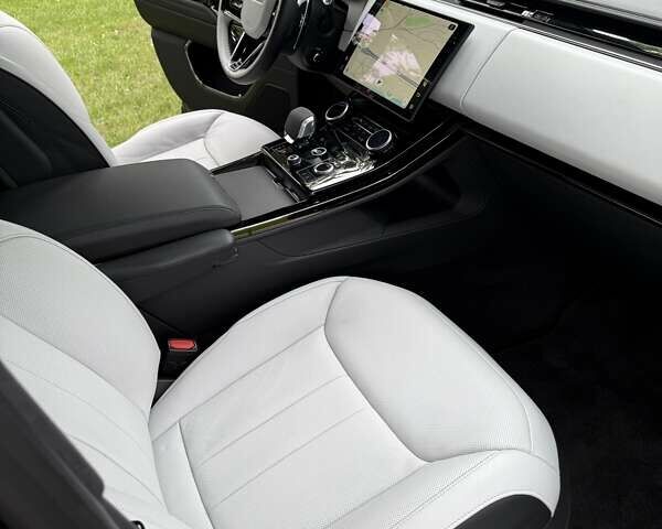 Ленд Ровер Рендж Ровер Спорт 2023 в Киеве на Automoto.ua Синий Ленд Ровер Рендж Ровер Спорт, объемом двигателя 3 л и пробегом 32 тыс. км за 143990 $, фото 22 на Automoto.ua