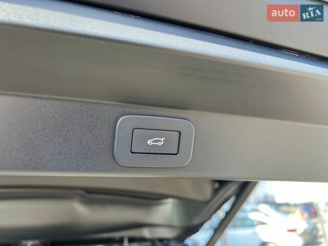 Синій Ленд Ровер Range Rover Sport, об'ємом двигуна 3 л та пробігом 9 тис. км за 139000 $, фото 29 на Automoto.ua