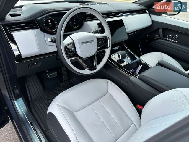 Синій Ленд Ровер Range Rover Sport, об'ємом двигуна 3 л та пробігом 8 тис. км за 168000 $, фото 10 на Automoto.ua
