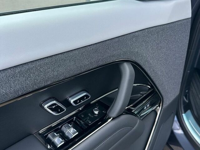 Синій Ленд Ровер Range Rover Sport, об'ємом двигуна 3 л та пробігом 8 тис. км за 168000 $, фото 12 на Automoto.ua