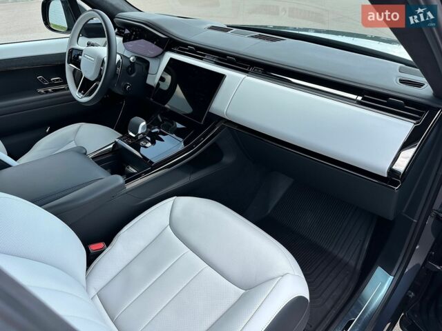 Синій Ленд Ровер Range Rover Sport, об'ємом двигуна 3 л та пробігом 8 тис. км за 165500 $, фото 28 на Automoto.ua