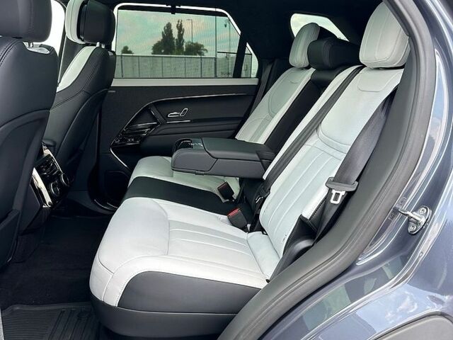 Синій Ленд Ровер Range Rover Sport, об'ємом двигуна 3 л та пробігом 8 тис. км за 168000 $, фото 20 на Automoto.ua