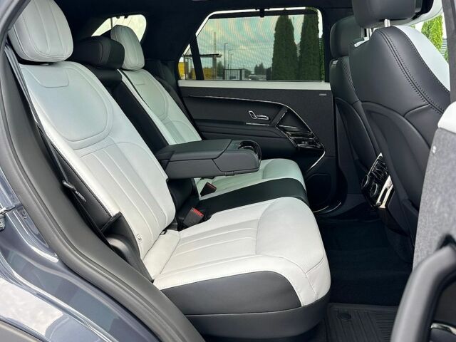 Синій Ленд Ровер Range Rover Sport, об'ємом двигуна 3 л та пробігом 8 тис. км за 165500 $, фото 27 на Automoto.ua