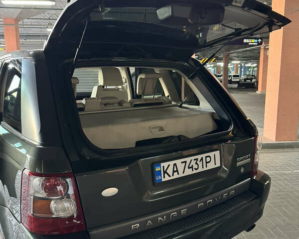 Зеленый Ленд Ровер Рендж Ровер Спорт, объемом двигателя 4.2 л и пробегом 242 тыс. км за 8200 $, фото 15 на Automoto.ua