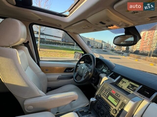 Зеленый Ленд Ровер Рендж Ровер Спорт, объемом двигателя 4.2 л и пробегом 240 тыс. км за 7500 $, фото 10 на Automoto.ua