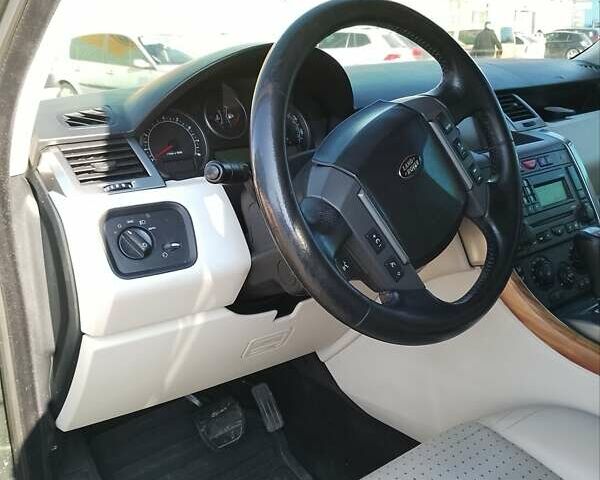 Зелений Ленд Ровер Range Rover Sport, об'ємом двигуна 4.2 л та пробігом 240 тис. км за 10650 $, фото 22 на Automoto.ua