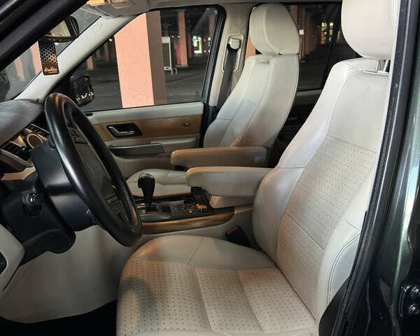 Зеленый Ленд Ровер Рендж Ровер Спорт, объемом двигателя 4.2 л и пробегом 242 тыс. км за 8200 $, фото 4 на Automoto.ua