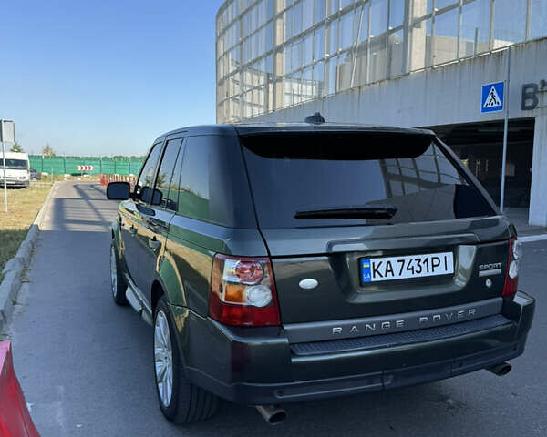 Зеленый Ленд Ровер Рендж Ровер Спорт, объемом двигателя 4.2 л и пробегом 242 тыс. км за 8200 $, фото 3 на Automoto.ua