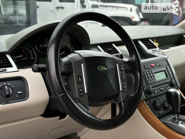 Зеленый Ленд Ровер Рендж Ровер Спорт, объемом двигателя 2.7 л и пробегом 334 тыс. км за 11500 $, фото 11 на Automoto.ua