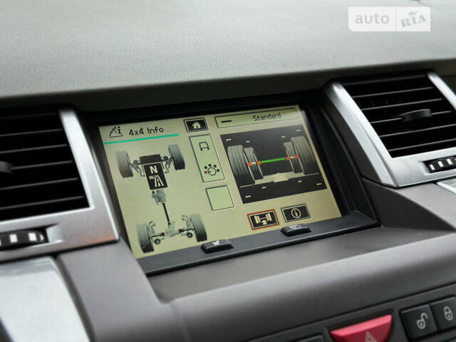 Зеленый Ленд Ровер Рендж Ровер Спорт, объемом двигателя 2.7 л и пробегом 334 тыс. км за 11500 $, фото 16 на Automoto.ua