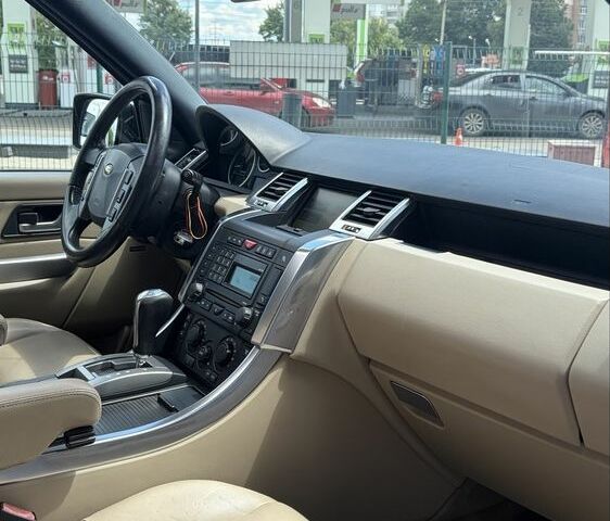 Зелений Ленд Ровер Range Rover Sport, об'ємом двигуна 3.6 л та пробігом 250 тис. км за 5900 $, фото 22 на Automoto.ua