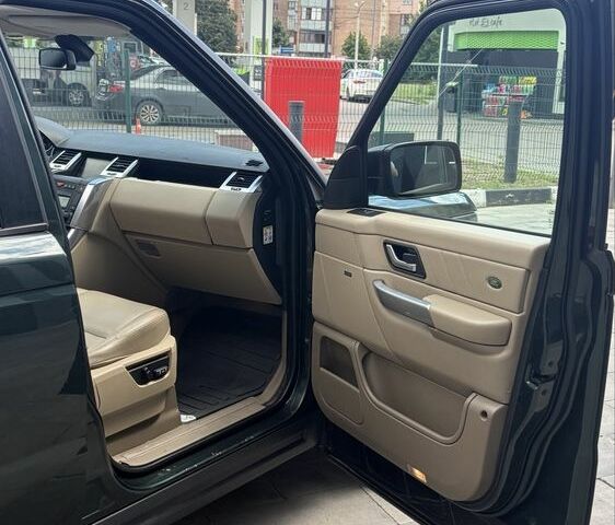 Зелений Ленд Ровер Range Rover Sport, об'ємом двигуна 3.6 л та пробігом 250 тис. км за 5900 $, фото 19 на Automoto.ua