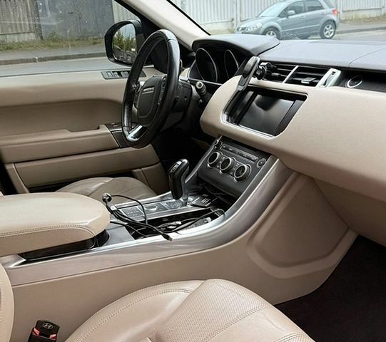 Зелений Ленд Ровер Range Rover Sport, об'ємом двигуна 2.99 л та пробігом 230 тис. км за 22500 $, фото 10 на Automoto.ua