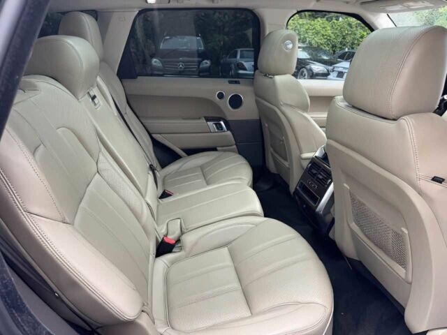 Зелений Ленд Ровер Range Rover Sport, об'ємом двигуна 3 л та пробігом 108 тис. км за 7150 $, фото 11 на Automoto.ua