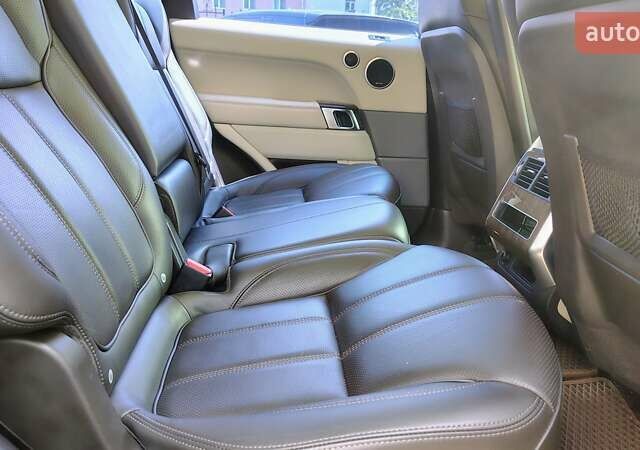 Зелений Ленд Ровер Range Rover Sport, об'ємом двигуна 2.99 л та пробігом 162 тис. км за 32900 $, фото 11 на Automoto.ua