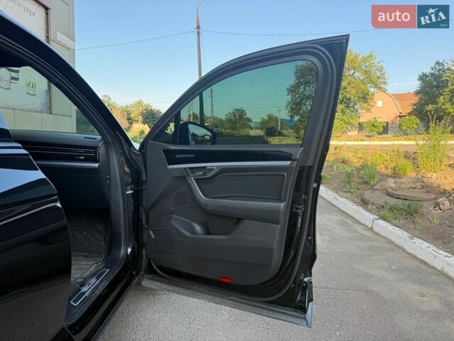 Зелений Ленд Ровер Range Rover Sport, об'ємом двигуна 5 л та пробігом 33 тис. км за 73000 $, фото 1 на Automoto.ua