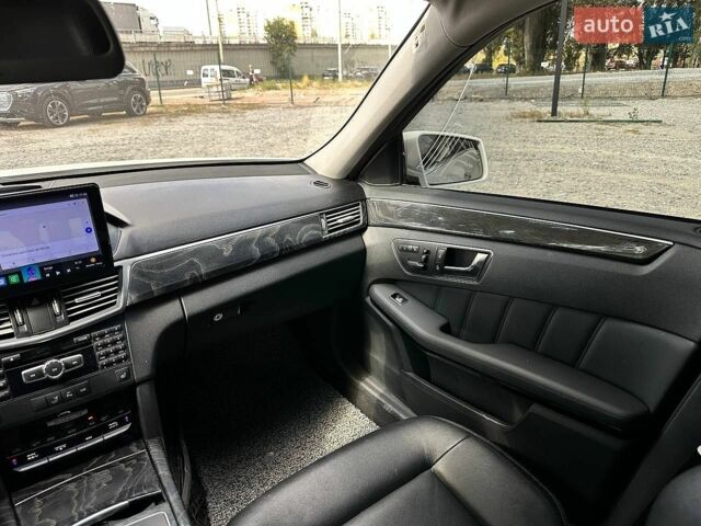 Зелений Ленд Ровер Range Rover Sport, об'ємом двигуна 5 л та пробігом 33 тис. км за 73000 $, фото 18 на Automoto.ua