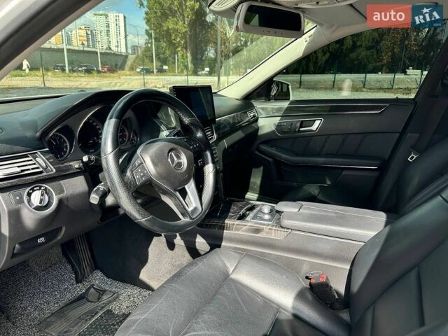 Зелений Ленд Ровер Range Rover Sport, об'ємом двигуна 5 л та пробігом 33 тис. км за 73000 $, фото 14 на Automoto.ua