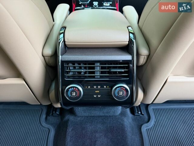 Зелений Ленд Ровер Range Rover Sport, об'ємом двигуна 3 л та пробігом 19 тис. км за 117500 $, фото 49 на Automoto.ua