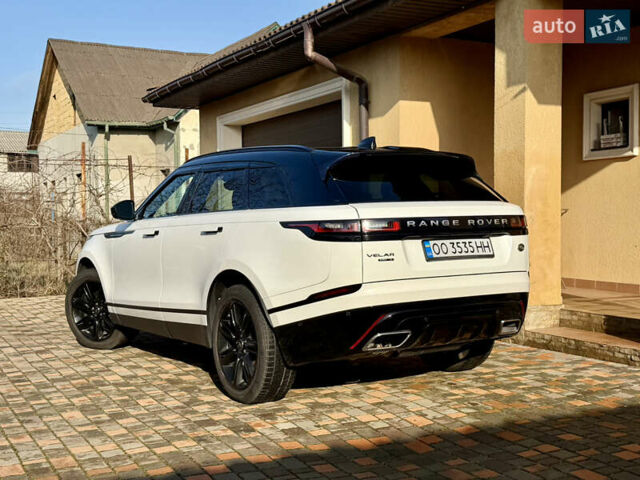 Белый Ленд Ровер Рендж Ровер Велар, объемом двигателя 2 л и пробегом 127 тыс. км за 29900 $, фото 4 на Automoto.ua