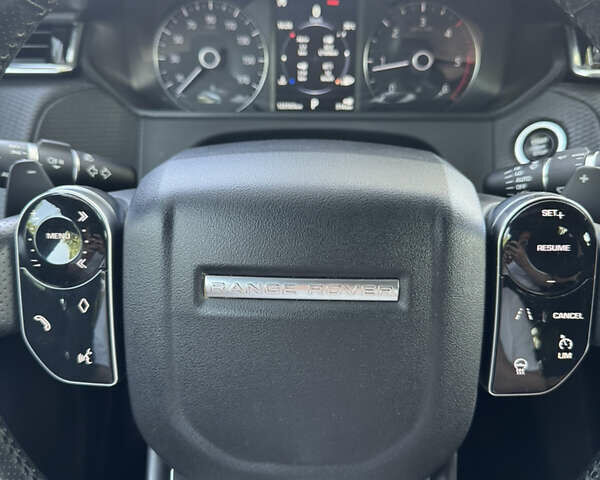 Белый Ленд Ровер Рендж Ровер Велар, объемом двигателя 2 л и пробегом 127 тыс. км за 29900 $, фото 23 на Automoto.ua