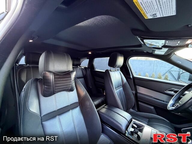 Білий Ленд Ровер Рендж Ровер Велар, об'ємом двигуна 2 л та пробігом 18000 тис. км за 32000 $, фото 9 на Automoto.ua