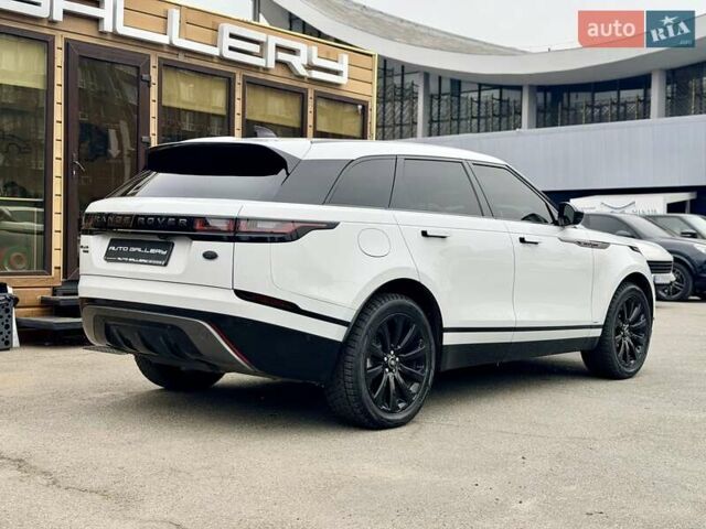Білий Ленд Ровер Рендж Ровер Велар, об'ємом двигуна 2 л та пробігом 208 тис. км за 29999 $, фото 11 на Automoto.ua
