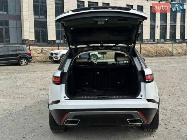 Белый Ленд Ровер Рендж Ровер Велар, объемом двигателя 2.99 л и пробегом 106 тыс. км за 39900 $, фото 10 на Automoto.ua