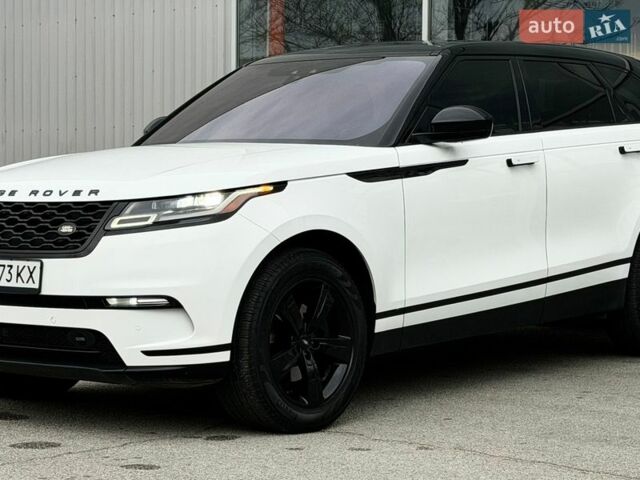 Білий Ленд Ровер Рендж Ровер Велар, об'ємом двигуна 2 л та пробігом 110 тис. км за 38500 $, фото 20 на Automoto.ua